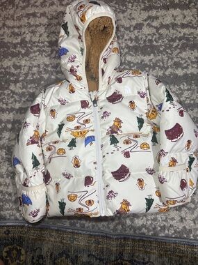 The North Face White Kids' Printed Hooded Puffer Jacket
